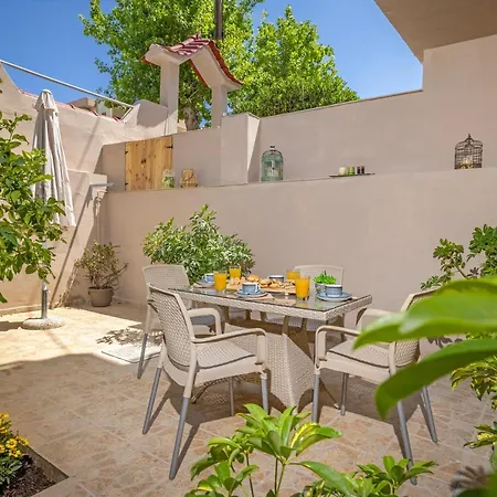 Panormos Luxury House Apartamento *